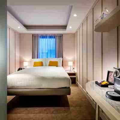 Hougoumont Hotel Rooms