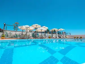 Feniks Priority Hotel