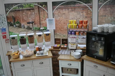 St Margaret's Hotel Отели рядом с достопримечательностью «Коллекция музыкальных инструментов Бэйта»