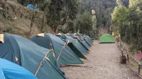 Janardan Campsite Kausani - Vuoristonäköala