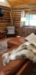 The Cozy Cabin....Walk to Brighton ski slopes! - Hytter