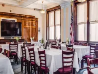 فندق ليو هاوس Hotels near إيرفينغ بلازا