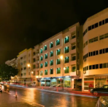 โรงแรมบูติคคาร์เดเนีย