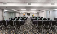 Country Inn & Suites by Radisson, Lake Norman Huntersville, NC - Jacuzzi