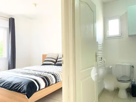 Lillas : Appartement Chill à 2 pas du Centre-ville de Melun Отели рядом с достопримечательностью «Le Jardin Botanique»