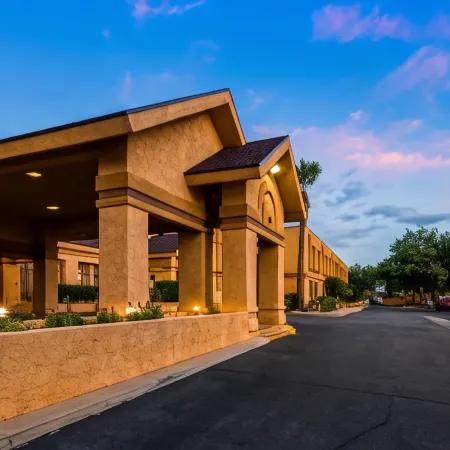 Best Western Green Valley Inn