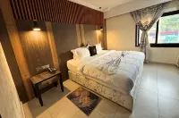 Marcsons Hotels and Resorts