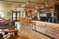 Treehouse Hotel Silicon Valley - Quầy Bar