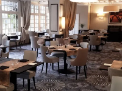 Hotel le Lion d'Or et Restaurant la Table du Lion Hotels in Bayeux