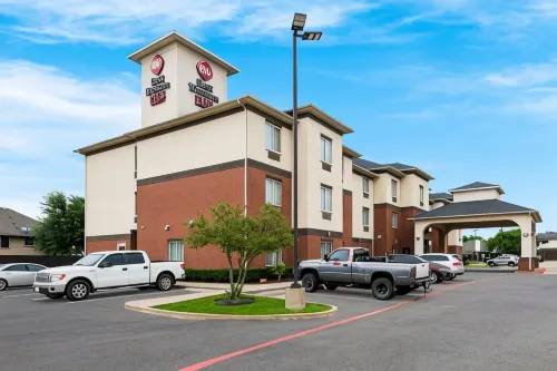 Best Western Plus Lake Dallas Inn  Suites