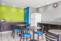 俄克拉何馬城西貝斯特韋斯特SureStay飯店 - 早餐