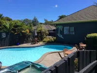 Anndion Lodge Motel & Conference Centre - Pools