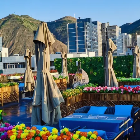 Lan Au Shangpin Hotel (Lanzhou University Railway Station)