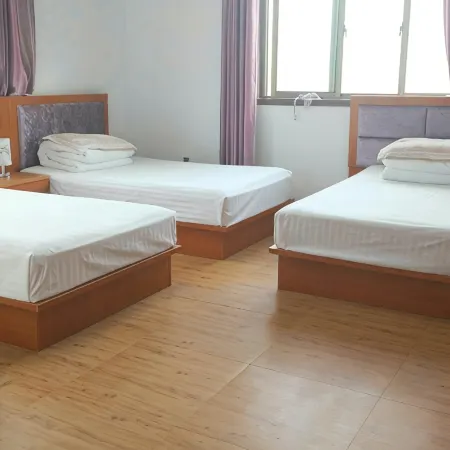 Tianshui Renheju Farm Stay