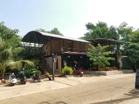 Yo's Corner : Co-working Space (Kohmak) Hotels in Koh Mak