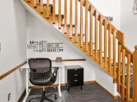 Peaceful A-Frame w/ Hot Tub, Game Room & Loft – Near Dining, Shopping & YSU Hotels in Boardman Township