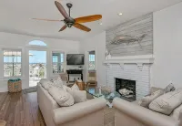 Relaxed Cancellation Policy! Oceanfront home with pool,hot tub, fire pit, bikes.