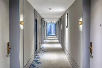Homeinn Selected Hotel (Wuyue Square Store, Taixi Street, Feicheng)