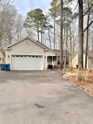 Whimsical Willow:  Charming 3-BR home in a quiet cul-de-sac, minutes from OCMD!