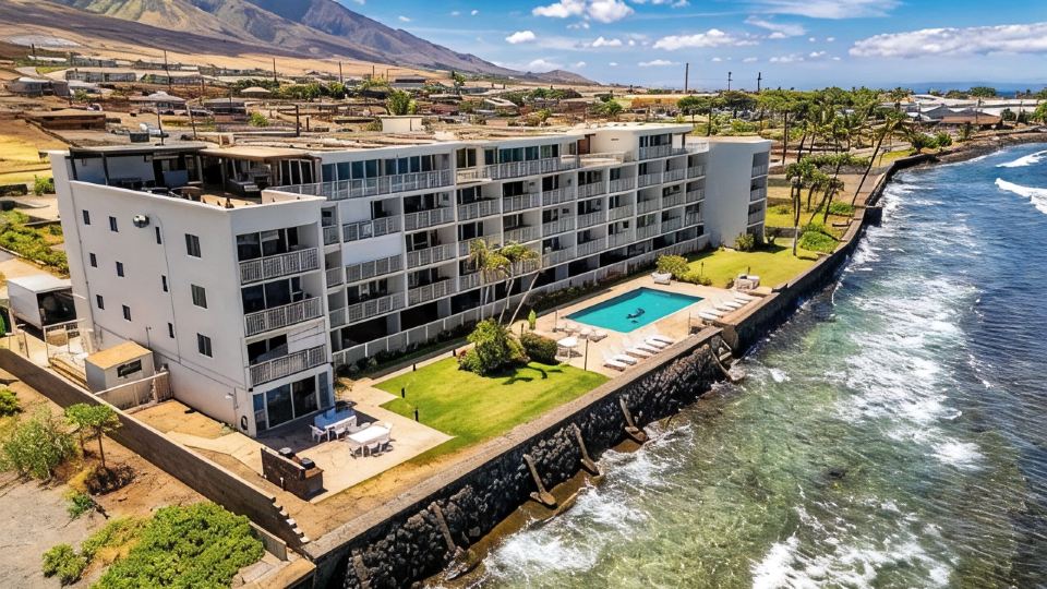 2-Bedroom Oceanfront Paradise – Newly Refreshed Lahaina Gem w/Breathtaking Views