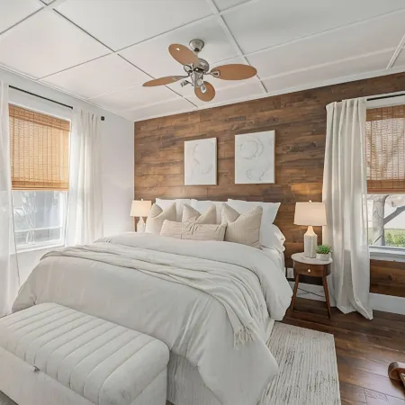 Cozy Luxe Apartment Near Western & St. Joseph’s