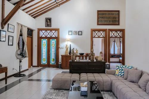 Omah Sawo Guesthouse Jogja