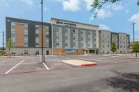Everhome Suites Georgetown - Austin - Gym