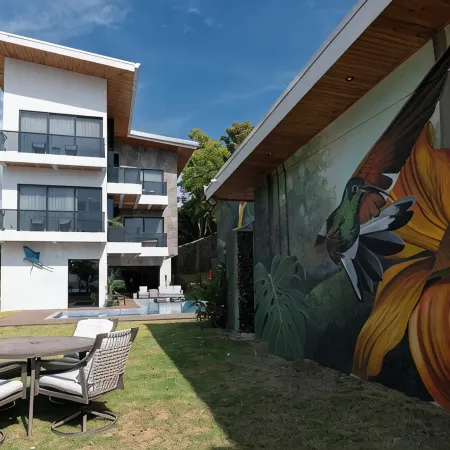 Brand New Luxury Spacious 12 Bedroom Ocean Front Luxury Villa South Jaco.