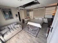 High-End Casita Quiet Private Luxury New Build