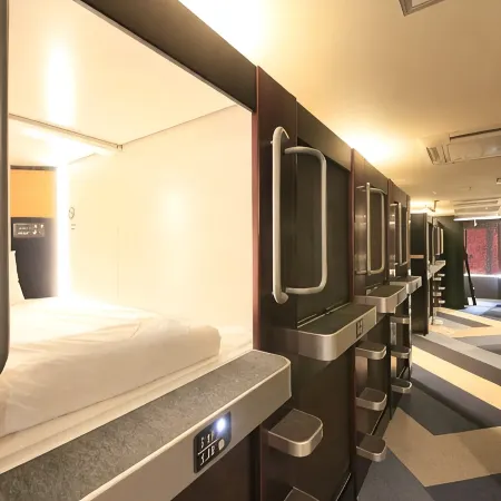 Ueno Station Hostel Oriental 1(Men Only)