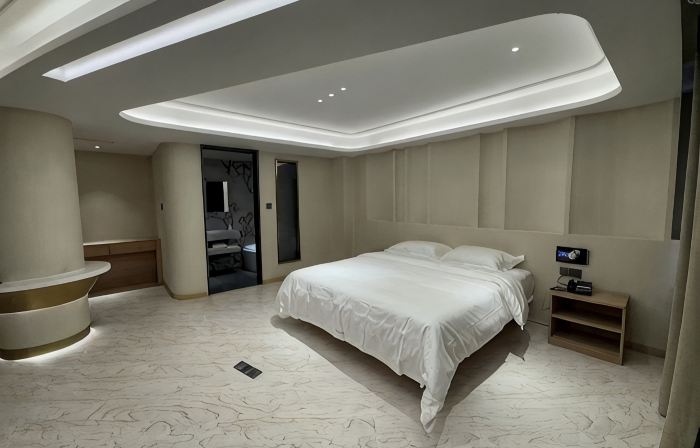 Tailai Pengyue Hotel