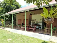Baan Hinlad Home and Hostel ナトン埠頭周辺のホテル
