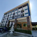 The Charlotte Smart Hotel Lopburi Hotel in zona Palazzo King's Narai
