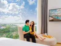 RHM Luxury Hotel And Suite Hotel dekat Marble Moutain
