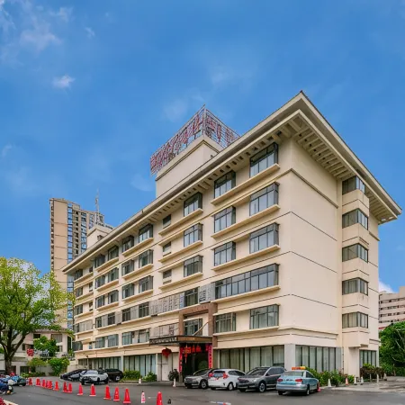 Chaoxin Hotel