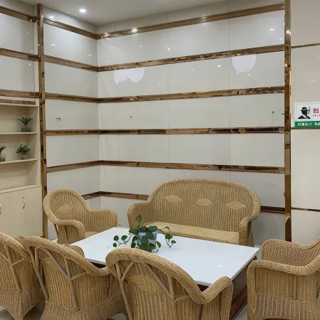 Hupeng Hotel