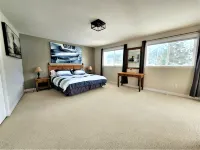 7BD | Family & Friends |  360 Views ! | A/C |Sauna Hotels in Fernie
