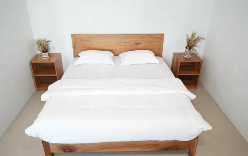 LaRose Guest House - Pensions
