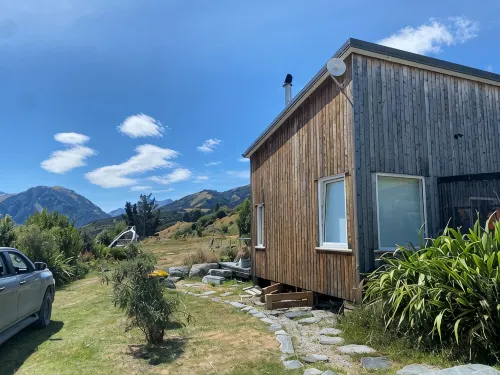 Private modern retreat with spectacular views - Wifi