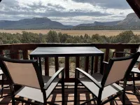 Apache Mesa Log Cabin Home Near Chama - 3-Star