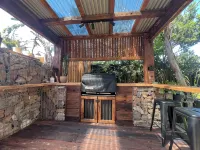 Tathra Tides | Private Sauna | Walk to Beach & Cafes |Tropical Gardens - 무료 와이파이