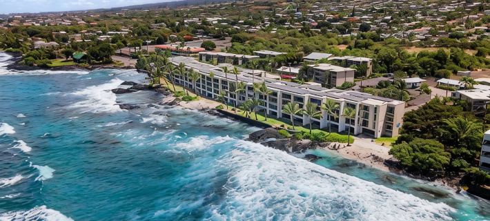 Direct Oceanfront Condo with AC, Amazing Sunsets, Tide Pools, Turtles & Surfers Hotels in Holualoa