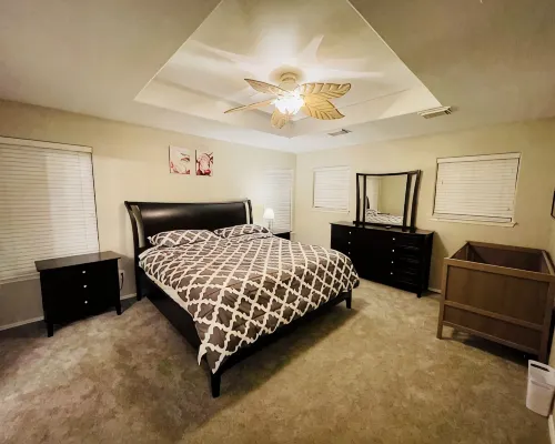 Spacious 3BR in Rosenberg | w/ 30-Day Discounts! 45 mins from FIFA stadium Hotels in Rosenberg