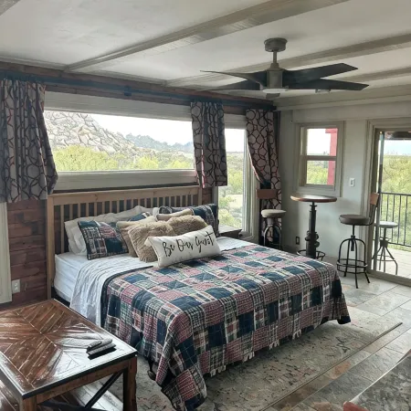 Beautiful Separate Mountain Side Casita