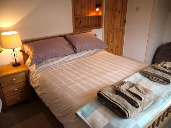 Jimmers Loft@Cadgwith Cove-Beautiful Sea Views