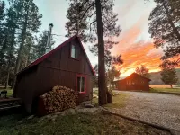 Croll Cabins-DeSpain Schoolhouse-#1 on Vallecito Lake. Newly Renovated! - シャレー