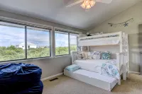 Top-Rated Beach Rental. Super clean & well-appointed. Private heated pool! - piscina