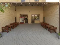 Antipov Guest House スクコのホテル