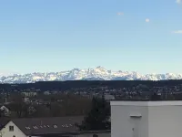 Exclusive (top floor) new-build vacation apartment with distant views