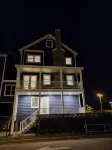 Spacious Beach Home - Steps to Ocean, Dining & Entertainment - Homestays